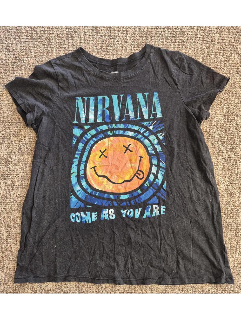 Nirvana Come As You Are Graphic T-Shirt Size 00